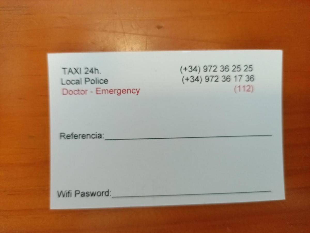 Piso Jover Alojamiento Para Mayores De 25 Anos !! Lloret de Mar Esterno foto